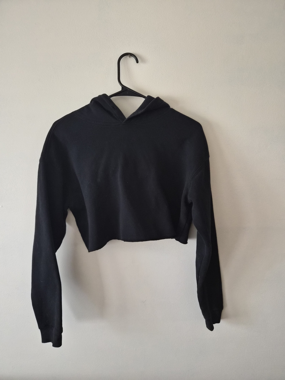 Black Cropped Hoodie for Women - Classic Pullover